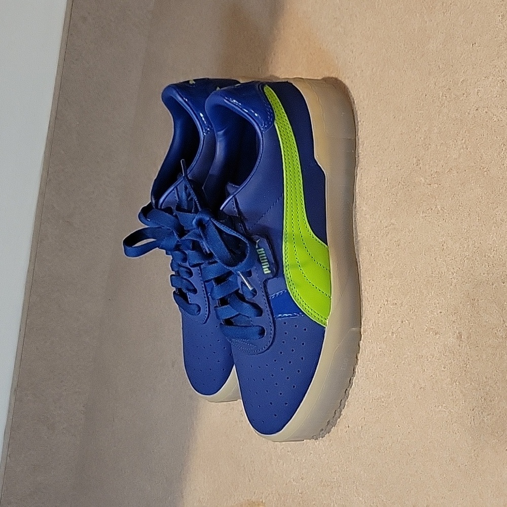 Puma - Blue & Green Sneakers Women's size 8. NEVER WORN.
